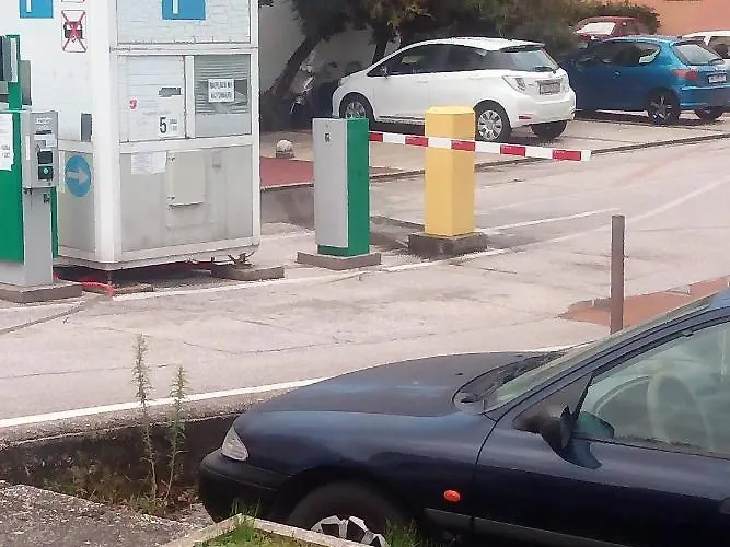 By The Sea - 19202 * Makarska