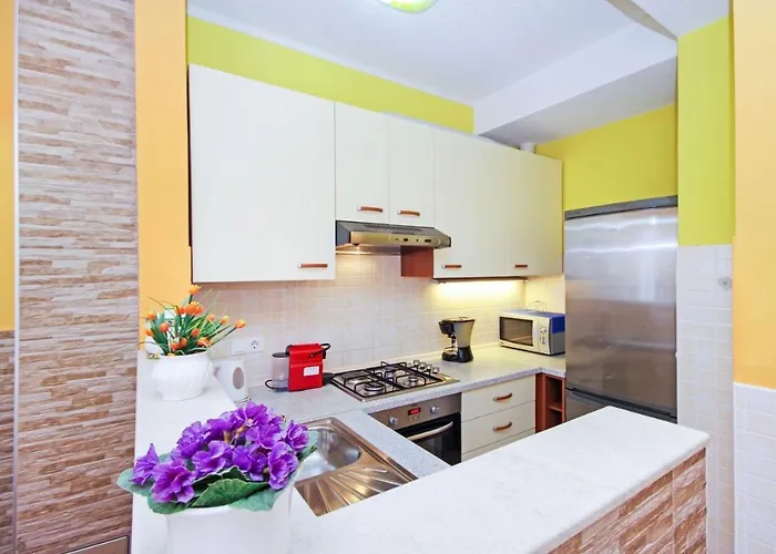 Apartman By The Sea - 19202 *