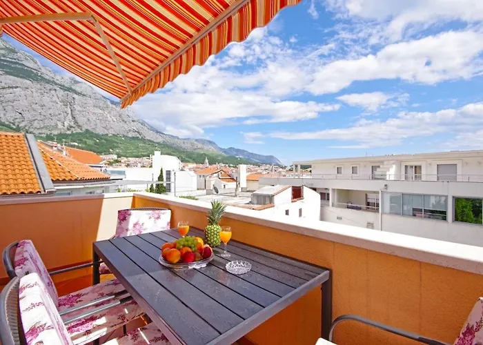 By The Sea - 19202 * Makarska